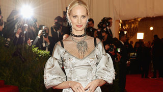 <em>Vogue</em> Editor's Neighbors Are Pissed About Her Stupid Geothermal Well